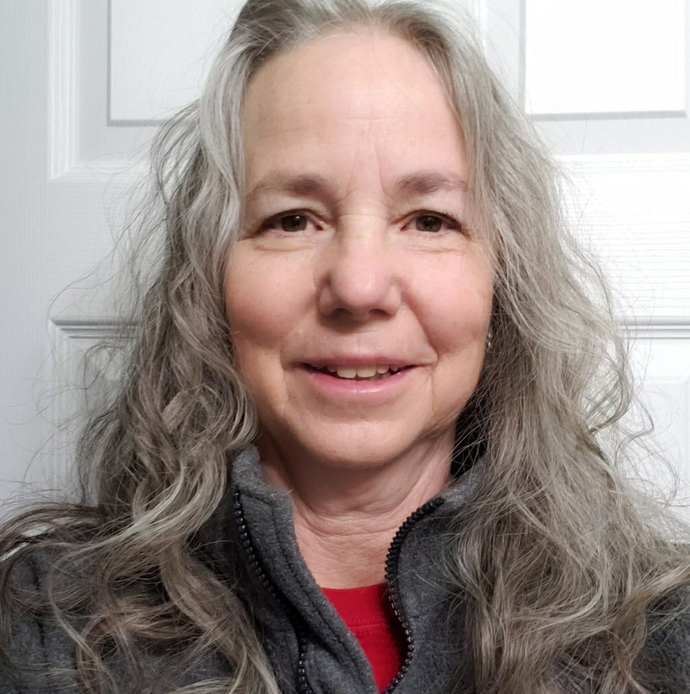 Meet your Posher, Elaine